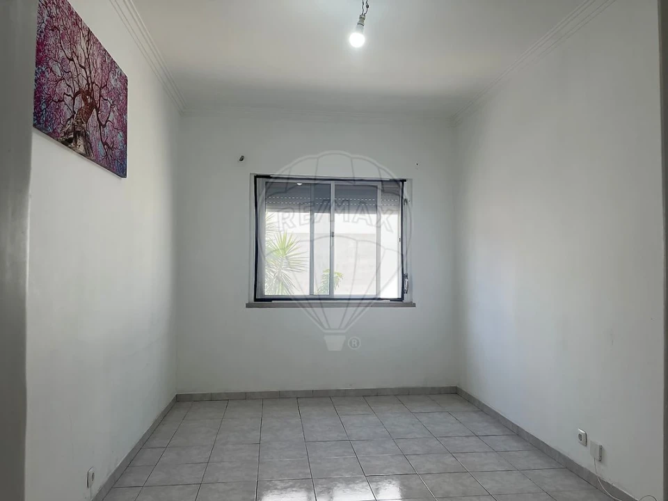 Apartamento T2 para Venda em Almada, Cova da Piedade, Pragal e Cacilhas Foto 12