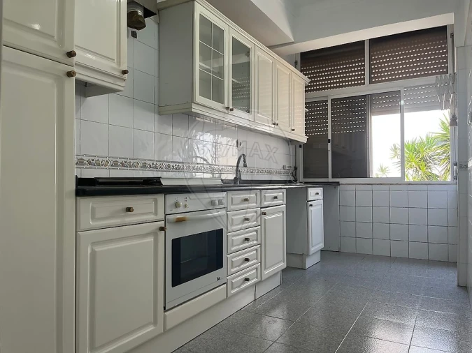 Apartamento T2 para Venda em Almada, Cova da Piedade, Pragal e Cacilhas Foto 7