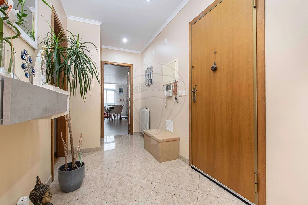 Apartamento T3 para Venda em Vialonga Foto 18