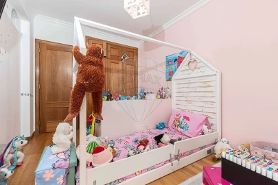Apartamento T3 para Venda em Vialonga