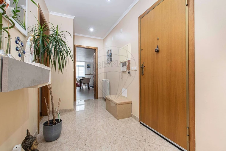 Apartamento T3 para Venda em Vialonga Foto 18