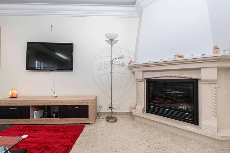 Apartamento T3 para Venda em Vialonga Foto 16
