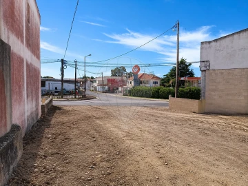 Armazém para Venda em Almargem do Bispo, Pêro Pinheiro e Montelavar