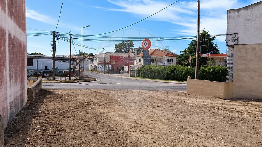 Armazém para Venda em Almargem do Bispo, Pêro Pinheiro e Montelavar