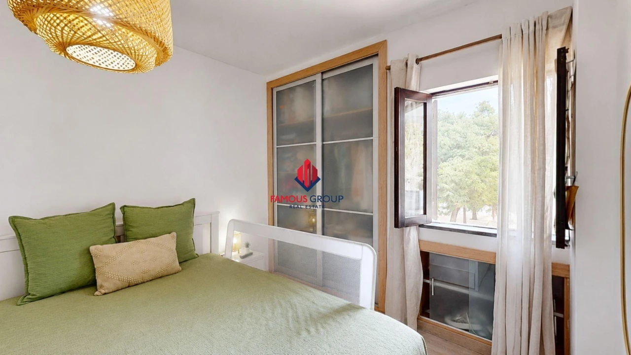 Apartamento T2 para Venda em Ferreiras Foto 12