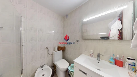Apartamento T2 para Venda em Ferreiras