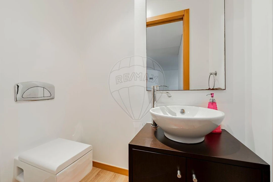 Apartamento T3 para Venda em Braga (Maximinos, Sé e Cividade) Foto 14
