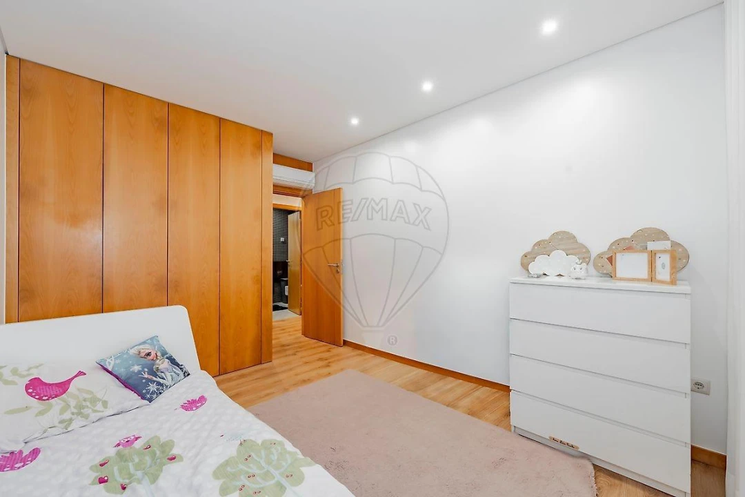 Apartamento T3 para Venda em Braga (Maximinos, Sé e Cividade) Foto 18