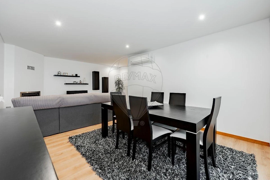 Apartamento T3 para Venda em Braga (Maximinos, Sé e Cividade) Foto 2