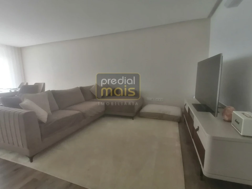Apartamento T3 para Venda em Lousado Foto 5
