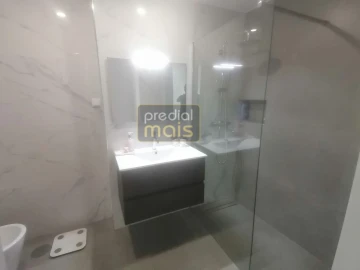 Apartamento T3 para Venda em Lousado