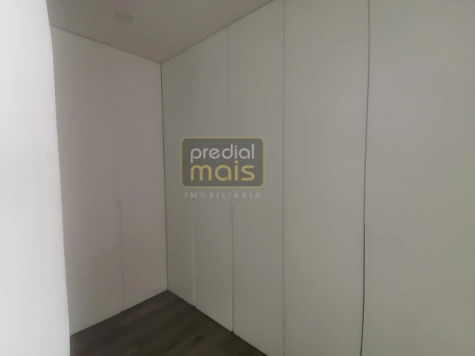 Apartamento T3 para Venda em Lousado Foto 13