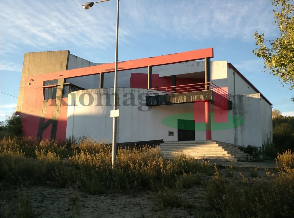 Armazém para Venda em Pombal Foto 1