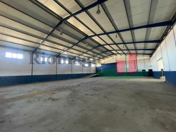 Armazém para Venda em Alpiarça