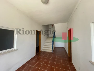 Armazém para Venda em Alpiarça