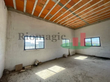 Armazém para Venda em Alpiarça