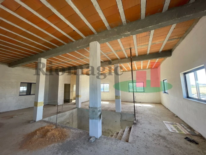 Armazém para Venda em Alpiarça Foto 58