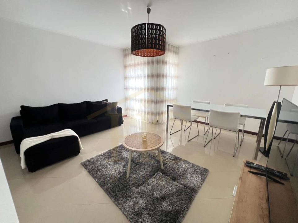 Apartamento T2 para Venda em Póvoa de Varzim, Beiriz e Argivai Foto 1