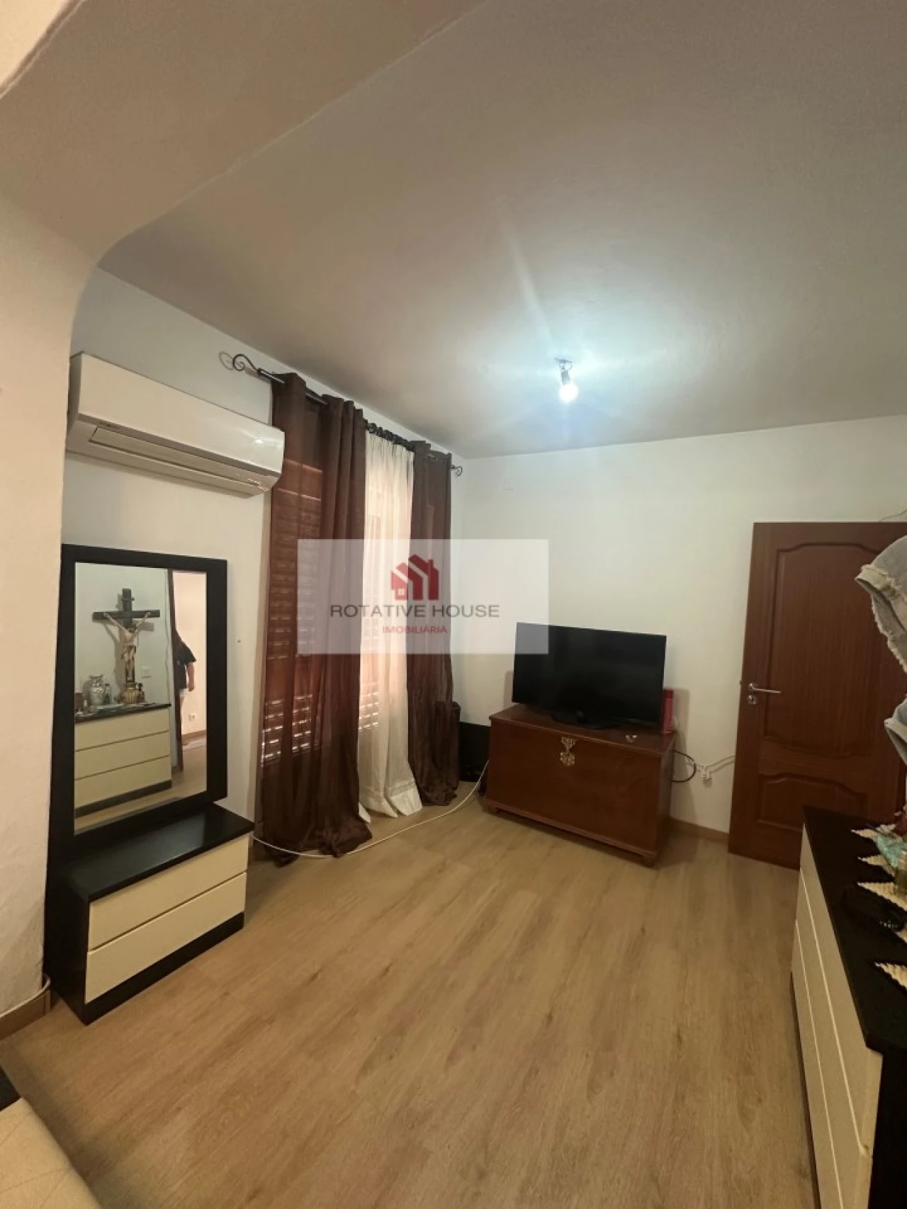 Moradia T5 para Venda em Assunção, Ajuda, Salvador e Santo Ildefonso Foto 37
