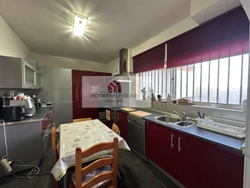Moradia T5 para Venda em Assunção, Ajuda, Salvador e Santo Ildefonso