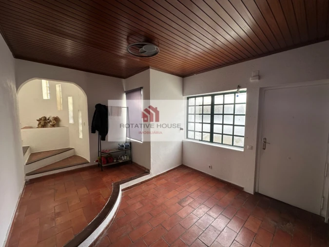 Moradia T5 para Venda em Assunção, Ajuda, Salvador e Santo Ildefonso Foto 31