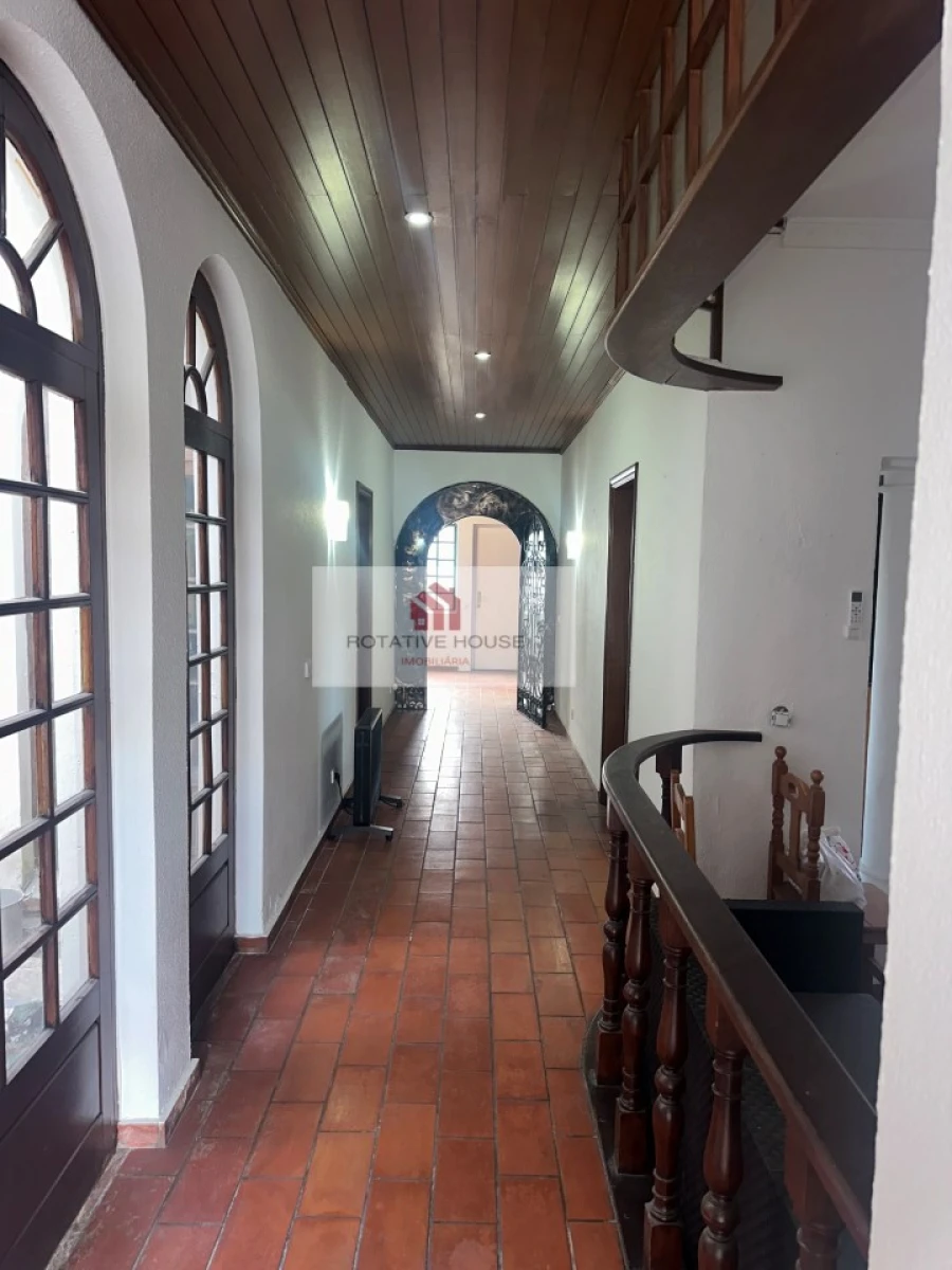 Moradia T5 para Venda em Assunção, Ajuda, Salvador e Santo Ildefonso Foto 33