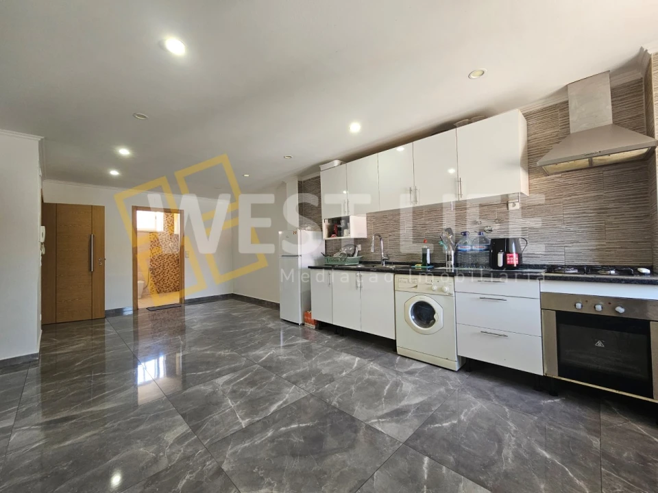 Apartamento T2 para Venda em Enxara do Bispo, Gradil e Vila Franca do Rosário Foto 3