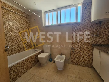 Apartamento T2 para Venda em Enxara do Bispo, Gradil e Vila Franca do Rosário