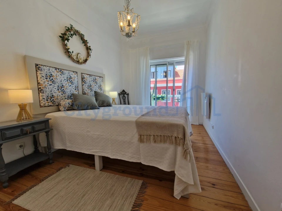 Apartamento T2 para Arrendamento em São Vicente Foto 6