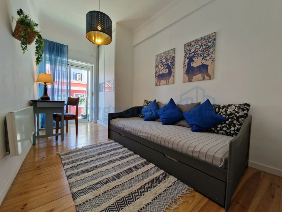 Apartamento T2 para Arrendamento em São Vicente Foto 9