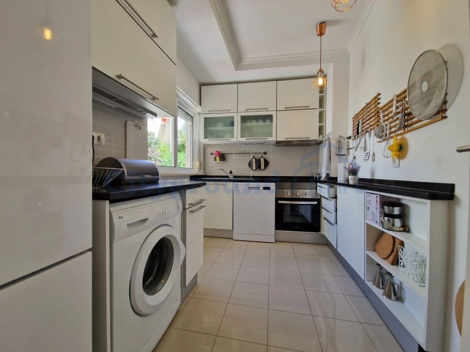 Apartamento T2 para Arrendamento em São Vicente Foto 13