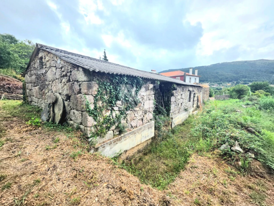 Moradia T4 para Venda em Freixieiro de Soutelo Foto 21