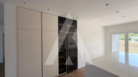 Moradia T4 para Venda em Leiria, Pousos, Barreira e Cortes