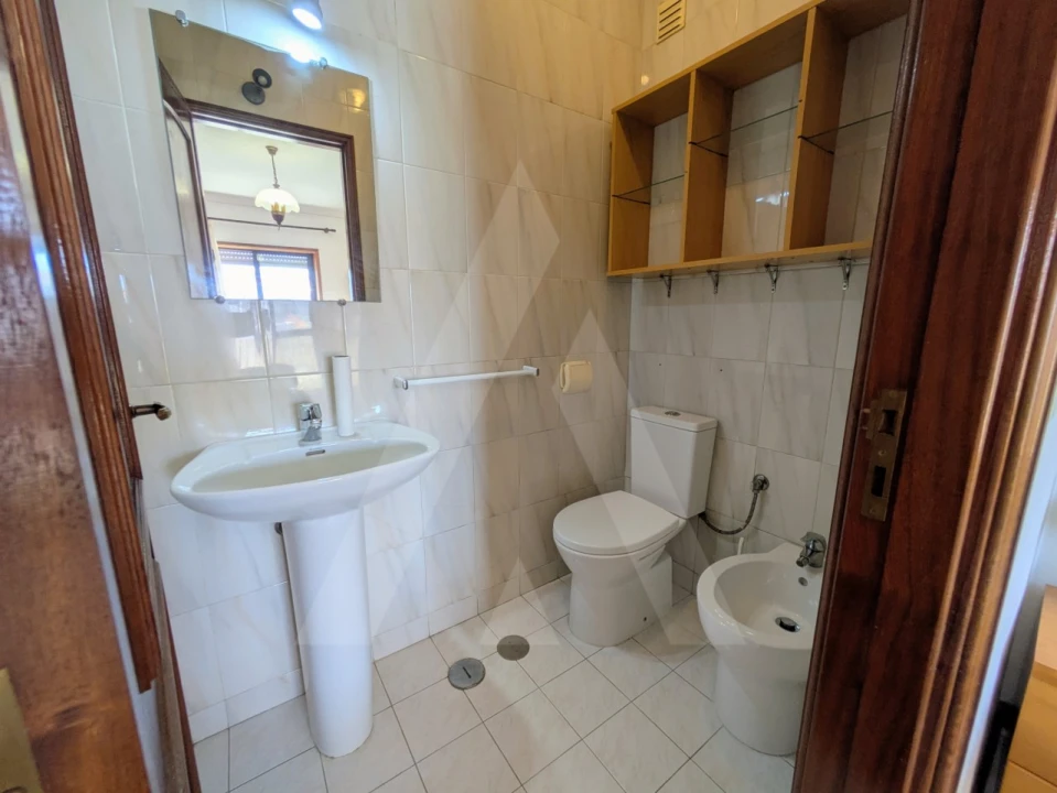 Apartamento T2 para Arrendamento em Gafanha da Nazaré Foto 11