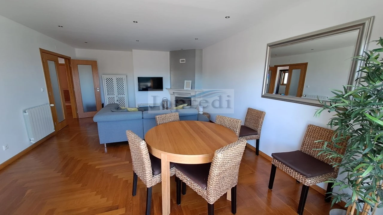 Apartamento T2 para Venda em Santa Maria e São Miguel, São Martinho, São Pedro Penaferrim Foto 3
