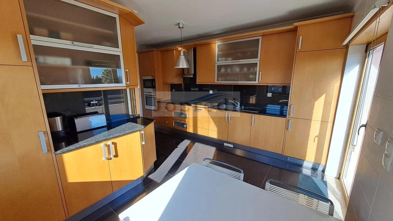 Apartamento T2 para Venda em Santa Maria e São Miguel, São Martinho, São Pedro Penaferrim Foto 8