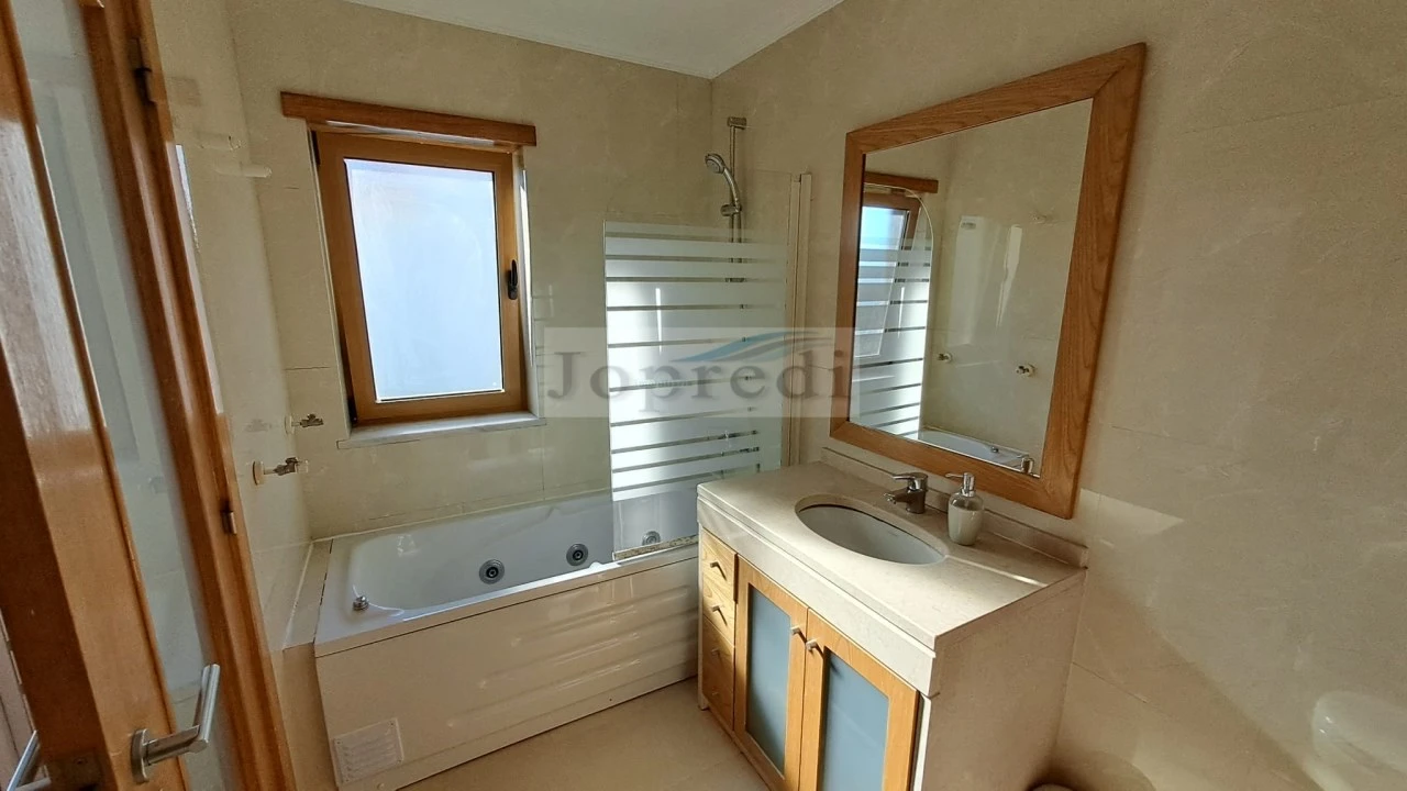 Apartamento T2 para Venda em Santa Maria e São Miguel, São Martinho, São Pedro Penaferrim Foto 20