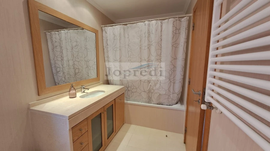 Apartamento T2 para Venda em Santa Maria e São Miguel, São Martinho, São Pedro Penaferrim Foto 22