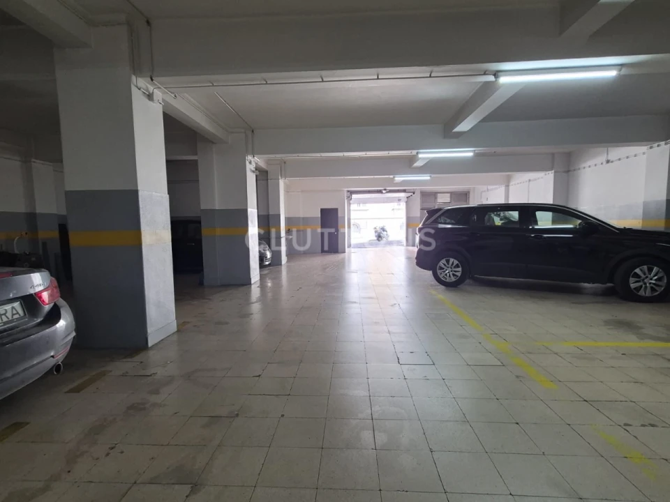 Apartamento T4 para Venda em Estrela Foto 33