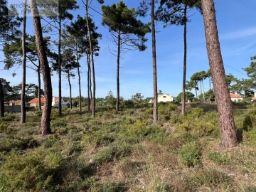 Terreno para Venda em Charneca de Caparica e Sobreda