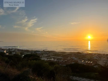 Terreno para Venda em Charneca de Caparica e Sobreda