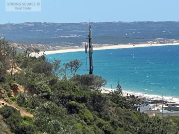 Terreno para Venda em Charneca de Caparica e Sobreda