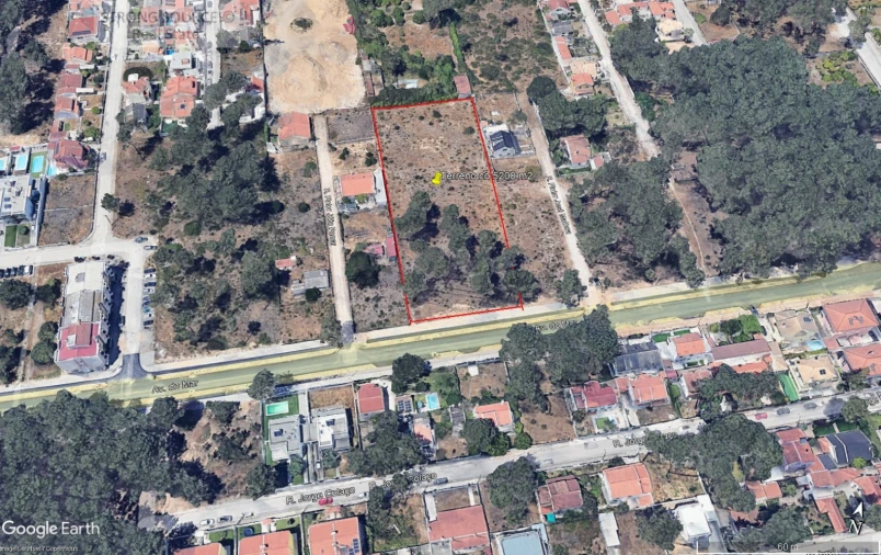 Terreno para Venda em Charneca de Caparica e Sobreda Foto 18