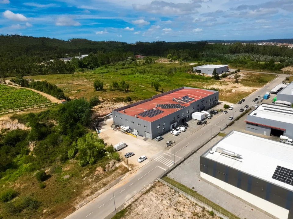 Armazém para Venda em Montemor-O-Velho e Gatões Foto 2