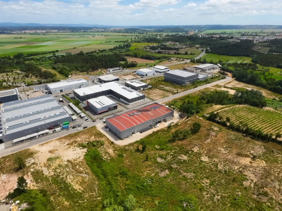 Armazém para Venda em Montemor-O-Velho e Gatões Foto 5