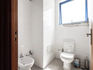 Armazém para Venda em Montemor-O-Velho e Gatões