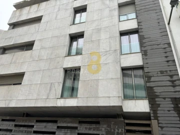 Apartamento T1 para Arrendamento em Aldoar, Foz do Douro e Nevogilde