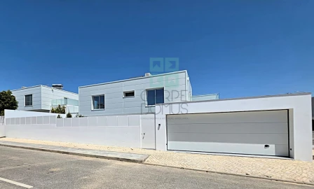 Moradia T4 para Venda em Tavira (Santa Maria e Santiago)