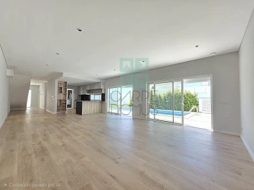Moradia T4 para Venda em Tavira (Santa Maria e Santiago)