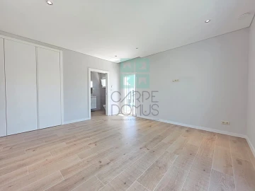 Moradia T4 para Venda em Tavira (Santa Maria e Santiago)
